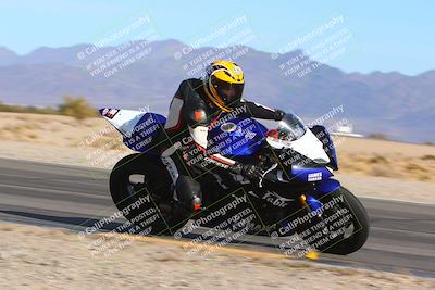 media/Jan-13-2024-SoCal Trackdays (Sat) [[9c032fe5aa]]/Turn 14 Inside (150pm)/